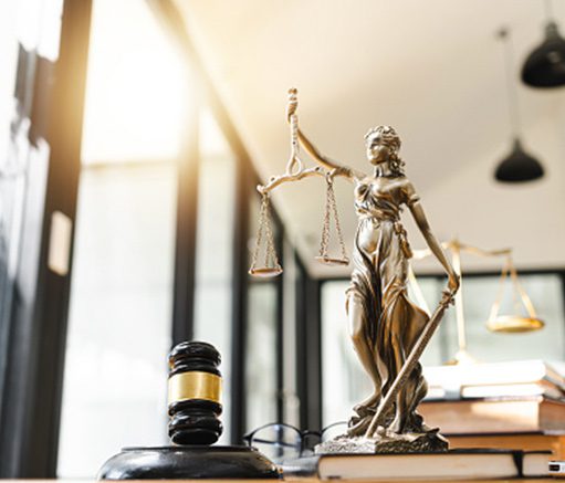 //jarrie.com.br/wp-content/uploads/2023/04/advogado-palhoca-imagem-da-justica.jpg